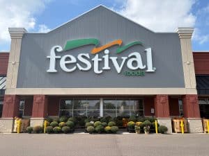 Eau Claire Mall