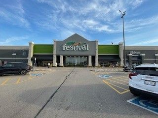 Oshkosh Storefront Image